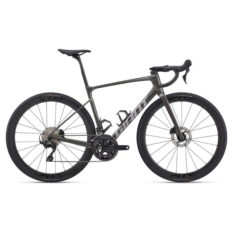 Giant Defy Advanced Pro 2 Di2 (2023)